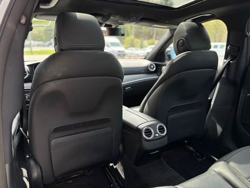 Used 2022 Mercedes-Benz E 53 AMG 4MATIC Sedan image 24
