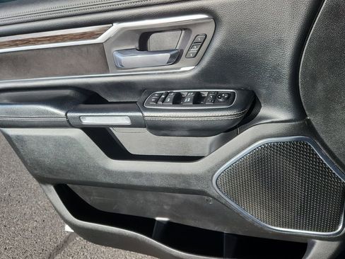 Used 2020 RAM 1500 Laramie image 9