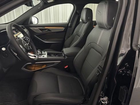Used 2026 Jaguar F-PACE R-Dynamic S image 12