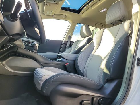 Certified 2025 Subaru Outback Premium w/ Popular Package #1A image 7