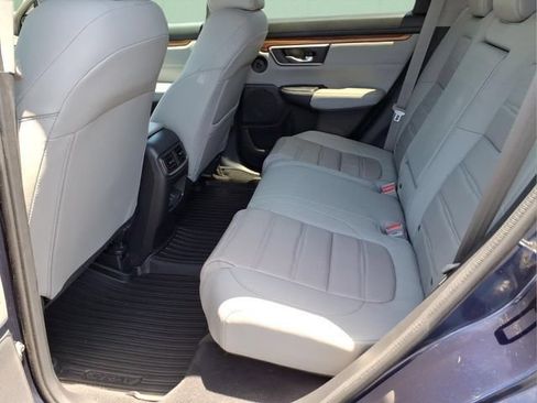 Used 2019 Honda CR-V Touring image 12