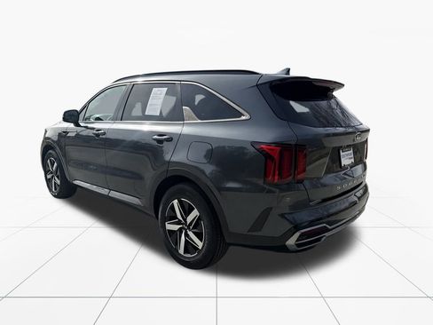 Used 2021 Kia Sorento S image 6