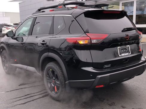 New 2026 Nissan Rogue Rock Creek image 6