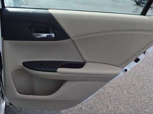 Used 2016 Honda Accord EX-L image 42