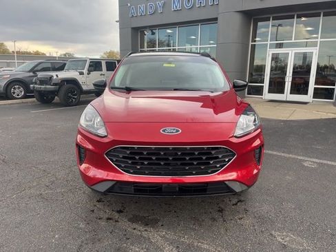 Certified 2022 Ford Escape SE w/ SE Sport Appearance Package image 14