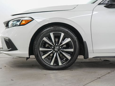 Used 2024 Honda Civic EX-L image 28