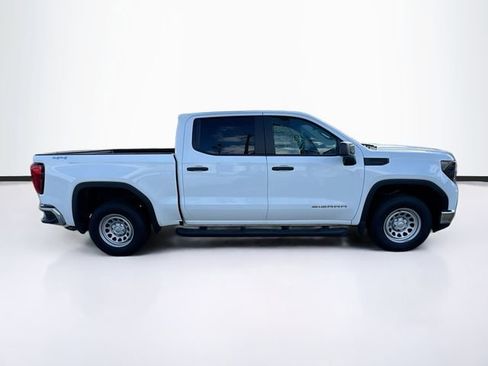 Used 2024 GMC Sierra 1500 Pro w/ Convenience Package image 8