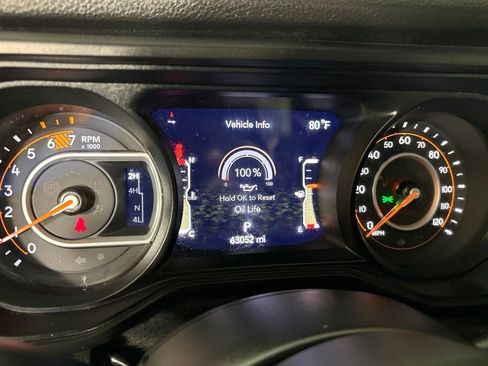 Used 2024 Jeep Wrangler Unlimited Sport AWD/4WD image 21