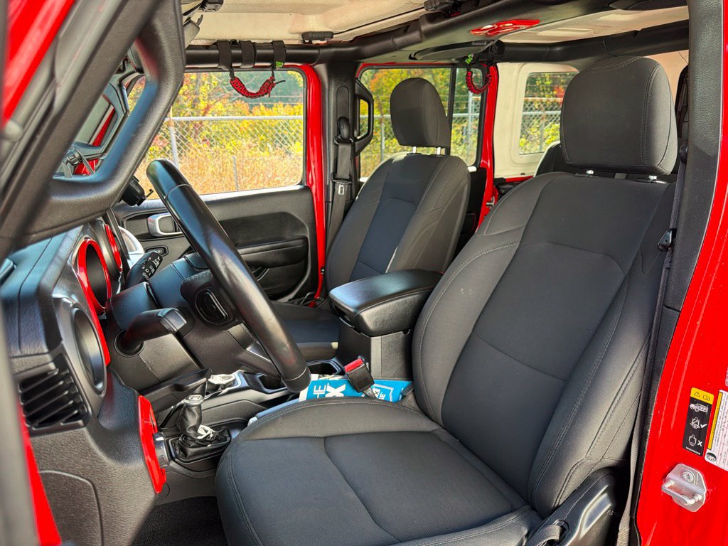 Used 2021 Jeep Wrangler Unlimited Sport AWD/4WD image 22