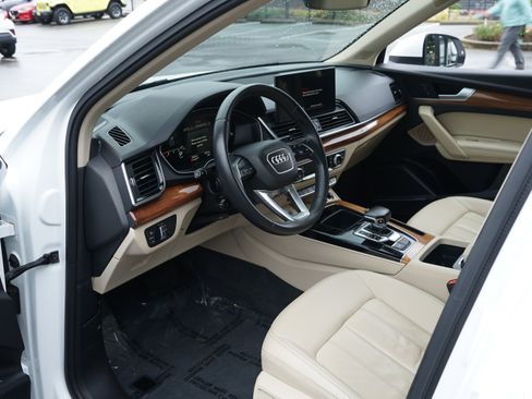 Used 2022 Audi Q5 2.0T Premium Plus AWD/4WD image 18