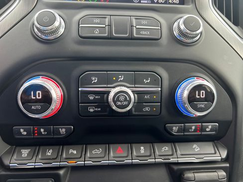 Used 2020 GMC Sierra 2500 Denali w/ Denali Ultimate Package AWD/4WD image 48