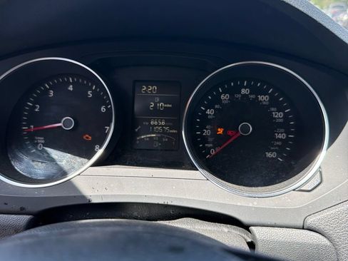 Used 2017 Volkswagen Jetta S FWD image 5