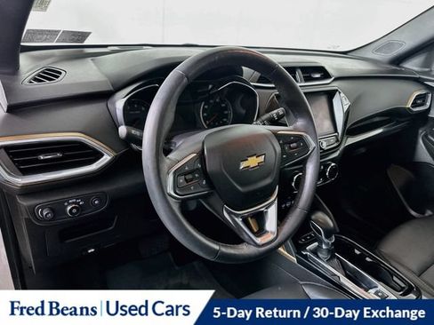 Used 2023 Chevrolet TrailBlazer ACTIV w/ Sun and Liftgate Package AWD/4WD image 13
