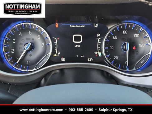 New 2026 Chrysler Voyager LX image 16