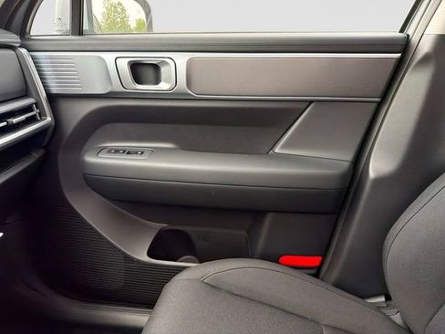 New 2026 Hyundai Santa Fe SE image 26