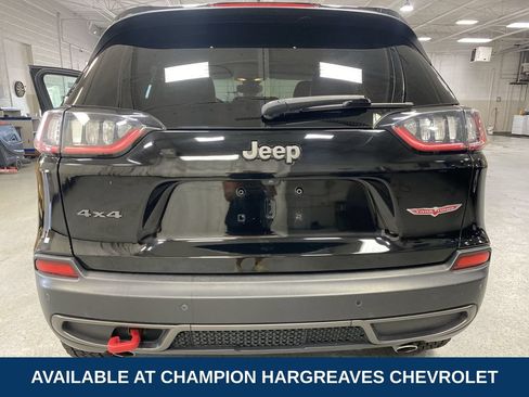 Used 2021 Jeep Cherokee Trailhawk AWD/4WD image 40