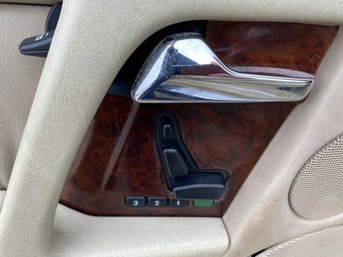 Used 1994 Mercedes-Benz SL 500 image 11