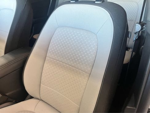 Used 2024 Ford Escape Active AWD/4WD image 15