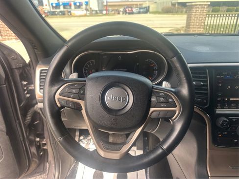 Used 2015 Jeep Grand Cherokee Laredo w/ Quick Order Package 23E image 27