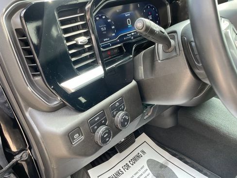 Used 2023 Chevrolet Silverado 1500 LT AWD/4WD image 40