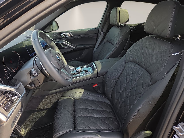 Used 2026 BMW X6 xDrive40i w/ Executive Package AWD/4WD image 17