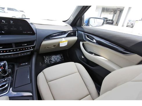 New 2026 Cadillac CT5 Premium Luxury image 10