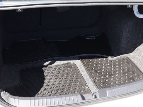 Used 2019 Volkswagen Jetta SE FWD image 25