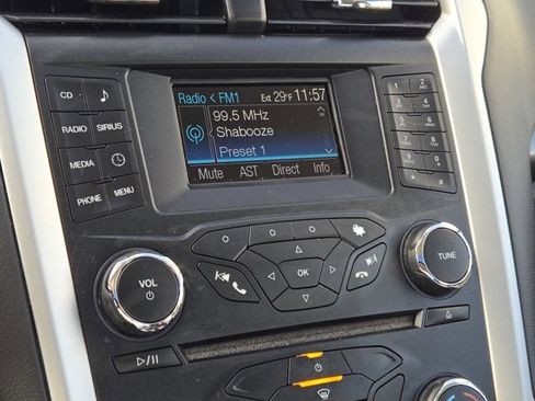 Used 2013 Ford Fusion SE image 24