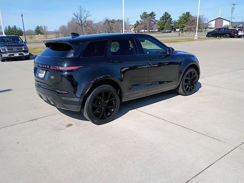 Used 2020 Land Rover Range Rover Evoque SE image 13