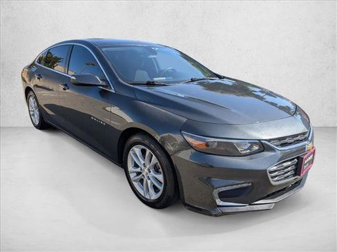 Used 2017 Chevrolet Malibu Hybrid FWD image 3