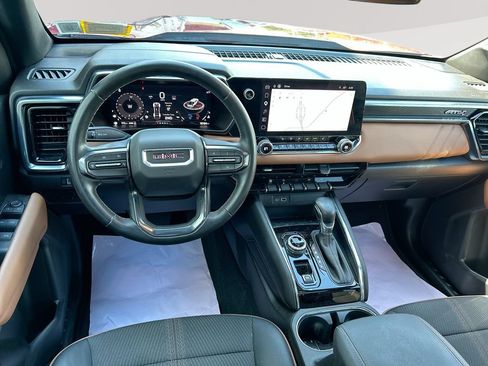 Used 2024 GMC Canyon AT4 w/ Technology Package AWD/4WD image 21
