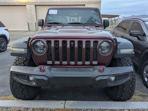 Used 2021 Jeep Gladiator Rubicon image 2