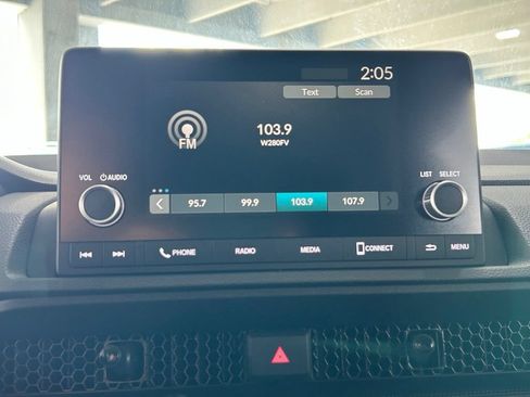 Used 2025 Honda CR-V LX image 20