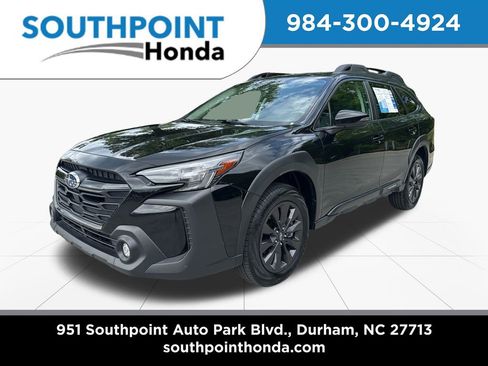Used 2025 Subaru Outback Onyx Edition AWD/4WD image 3