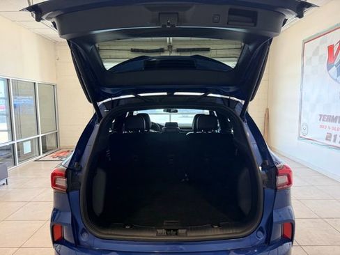 Used 2023 Ford Escape ST-Line image 7