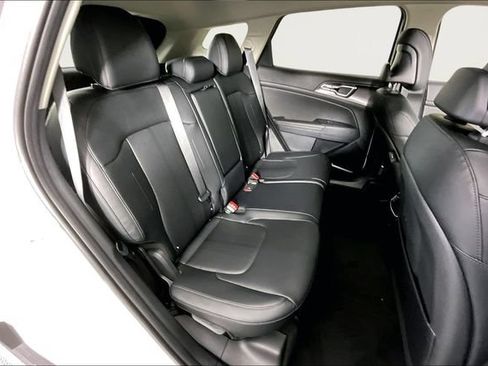 New 2026 Kia Sportage EX w/ EX Panorama Roof Package FWD image 10