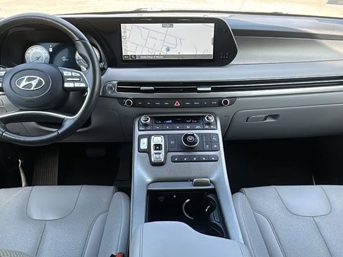 Used 2024 Hyundai Palisade SEL w/ Premium Package image 15