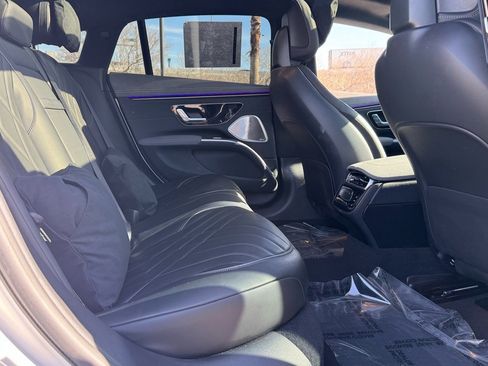 Certified 2023 Mercedes-Benz EQS 580 4MATIC Sedan image 20