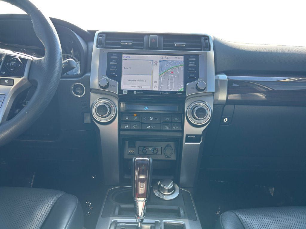 Used 2021 Toyota 4Runner Limited AWD/4WD image 13