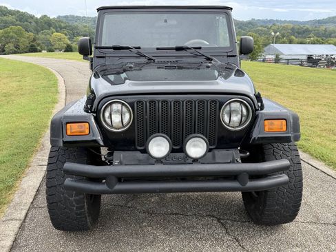 Used 2004 Jeep Wrangler 4WD image 28