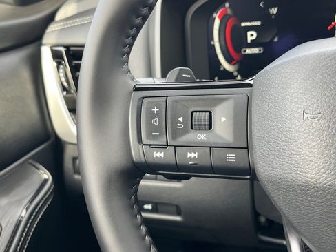 New 2026 Nissan Rogue Platinum image 10