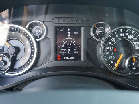 Used 2019 RAM 1500 Big Horn image 12