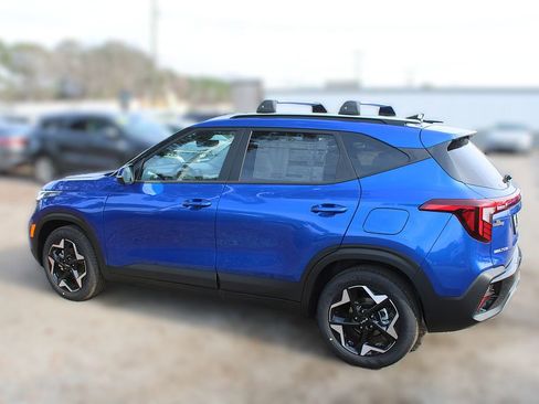 New 2026 Kia Seltos S image 12