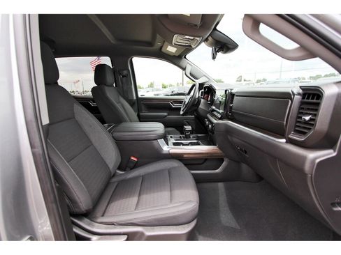 Used 2026 Chevrolet Silverado 1500 LT Trail Boss w/ Protection Package AWD/4WD image 27