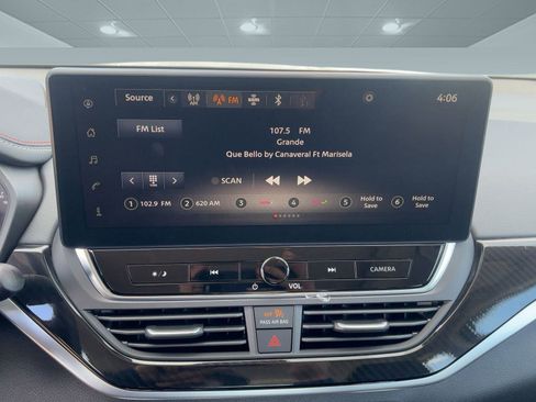 New 2025 Nissan Altima 2.5 SR w/ SR Premium Package image 23