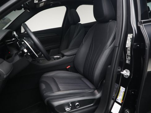 Certified 2023 Maserati Grecale GT AWD/4WD image 15