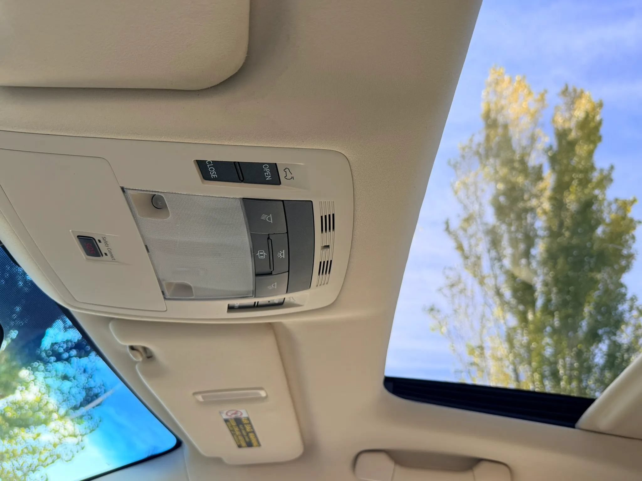 Used 2013 Lexus RX 450h AWD w/ Navigation Pkg image 31