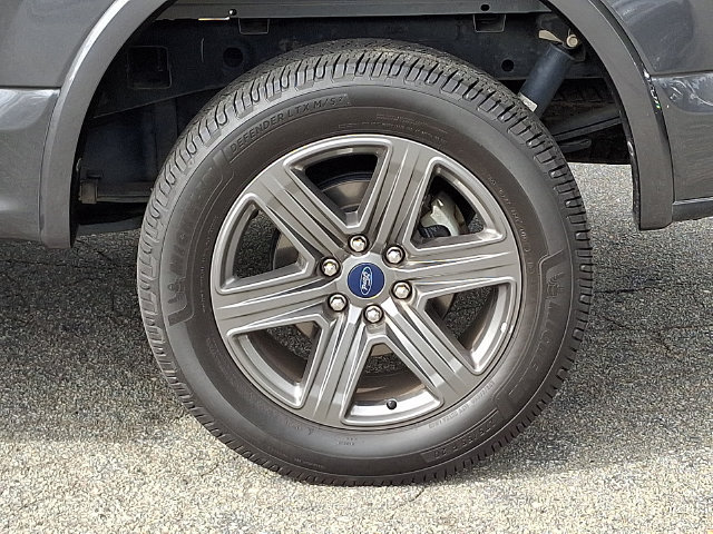 Used 2020 Ford F150 XLT w/ Equipment Group 302A Luxury AWD/4WD image 8
