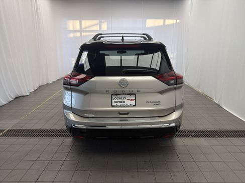 New 2026 Nissan Rogue Platinum image 6