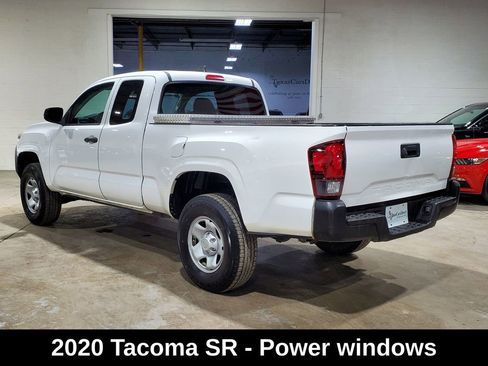 Used 2020 Toyota Tacoma SR RWD image 12